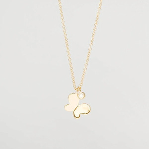 Collar con Colgante de Mariposa en Oro Amarillo con Diamante Cultivado en Laboratorio - Product Image 2