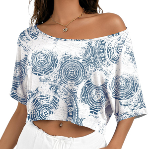 T-shirt court décontracté pour femme avec logo personnalisé, coupe ajustée en coton, col bateau, longueur courte, coupe musclée, nouveau design - Product Image 1