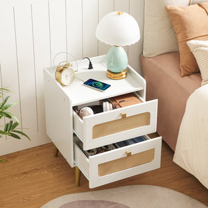 Mesita de noche de 2 cajones tejida de granja moderna con salidas integradas Estilo de ratán de granja - Product Image 2