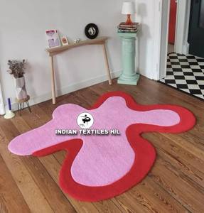 Alfombra Antideslizante de Lana/Viscosa de Primera Calidad, Diseño Geométrico, Hecha a Mano, Color Beige, Apta para Mascotas, a Bajo Precio, INDIAN TEXTILES H/L - Product Image 1