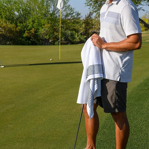 Serviette de golf sportive imprimée couleur unie de qualité supérieure, logo personnalisé, séchage rapide, absorbante, microfibre écologique, serviettes de golf d'extérieur - Product Image 5