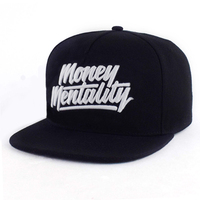 Gorra Snapback Bordada Money Mentality, Negra, de Algodón, Lona Común, 6 Paneles, Ajustable, Unisex, Estilo Urbano