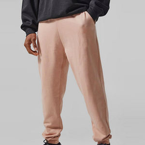 กางเกงจ็อกเกอร์ออกกำลังกายสำหรับผู้ชายรุ่นใหม่ล่าสุดปี 2024 ดีไซน์ทันสมัย เนื้อผ้าหนา คุณภาพดี ขายส่งยอดนิยม แบบเรียบง่าย เหมาะสำหรับฤดูหนาว ให้ความอบอุ่น ใช้สำหรับฝึกซ้อมและออกกำลังกาย - Product Image 1