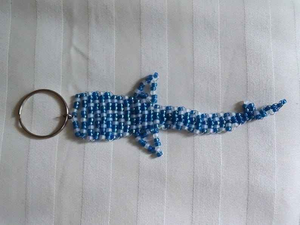 พวงกุญแจปักมือทรงหัวใจสีสันสดใส ดีไซน์คลาสสิก ทนทาน ตกแต่งด้วยลูกปัดเม็ดเล็ก สามารถปรับแต่งได้ - Product Image 3