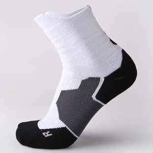 Chaussettes de sport pour hommes personnalisées de qualité supérieure, chaudes, épaisses et protectrices, vente chaude, chaussettes longues jusqu'au genou pour le cyclisme et la course à pied - Product Image 5