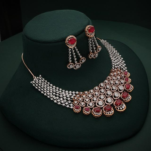 Conjunto de Gargantilla de Oro Amarillo con Diamantes Cultivados en Laboratorio para Boda, con Pendientes Largos, Colgantes y Dijes de Diamantes Pesados Certificados por IGI - Product Image 3