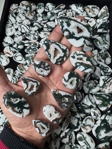 Natural <b>Tree</b> Agate Druzy Cabochon Loose Gemstone for Jewelry Making Green White Druze Stone Wholesale Price Lot Druzy Stones, - Product Image 2