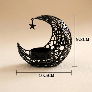 Lampe murale carrée en métal faite à la main, motif floral complexe, luminaire d'intérieur écologique, porte-bougies en métal noir pour la décoration - Product Image 2