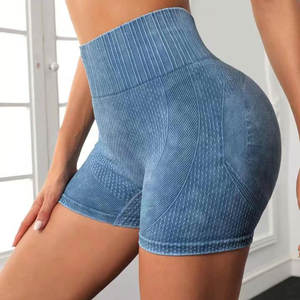Shorts de yoga de cintura alta para mujer, leggings deportivos que realzan los glúteos, para fitness, gimnasio, correr, ropa deportiva con lazo, botones, remaches y flores - Product Image 1