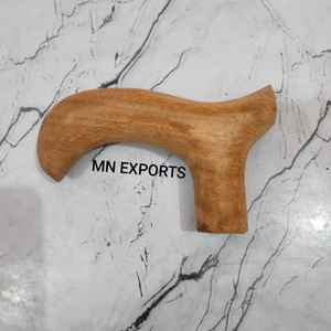 Bastón de Madera Ecológico Pulido a Mano con Mango de Latón, Artículo Artesanal Natural - Product Image 4