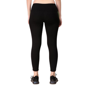 Conjuntos de yoga de estilo único y personalizado para mujer, de alta calidad, transpirables y ligeros, con el mejor diseño, conjunto de yoga sin costuras. - Product Image 4