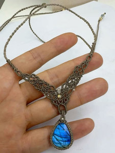 Collar con Colgante de Labradorita Negra Hecho a Mano, con Piedra de Gran Brillo, Estilo Boho, Étnico, Curativo, Joyería de Moda, Venta al Por Mayor por H - Product Image 1