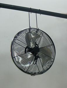 18" Electric Garage Bay <b>Fan</b> Energy Efficient 5* OEM/ODM Metal Stand 3-Blade 69dB Cooling for Commercial/Industrial GAPIDF016 - Product Image 2