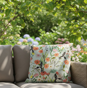 Taie d'oreiller 100 % coton à motif animalier délicat inspiré de la nature, avec des oiseaux gracieux et des fleurs, prête pour commande en gros pour hôtels, 18x18 - Product Image 3