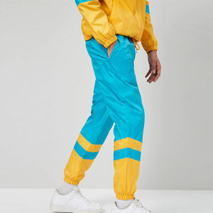 Ensemble survêtement homme 2 pièces coupe-vent avec pantalon et veste à capuche, réfléchissant, zippé, en nylon, style streetwear, prix abordable - Product Image 4