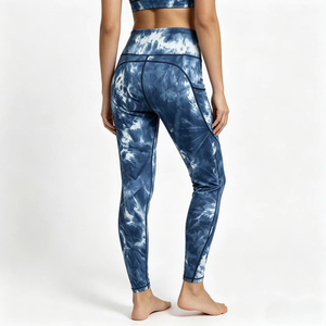 Soutien-gorge de sport pour femme sur mesure, haute qualité, sans coutures, personnalisable, simple, avec logo personnalisé sur le devant, maintien élevé, col en U, respirant - Product Image 5