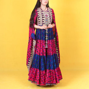 Robe longue en dentelle afghane Banjara, style tribal ethnique vintage traditionnel, de haute qualité, décontractée, au design unique et élégant - Product Image 2