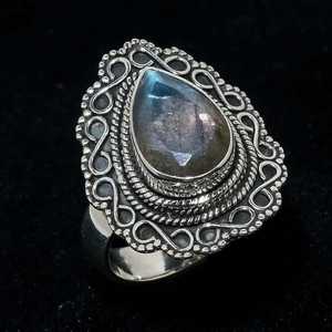 Bague en labradorite argent sterling 925, labradorite bleue chatoyante, bague statement - Bague solitaire ronde audacieuse en argent - Product Image 2