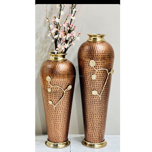 Vase en fer au design moderne et unique, parfait pour un élégant vase à fleurs pour la décoration intérieure, incassable - Product Image 5