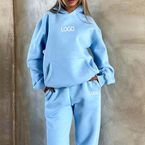 Conjunto de sudadera con capucha y pantalones deportivos azul claro de talla grande para mujer, ropa cómoda y estética para estar en casa. - Product Image 1
