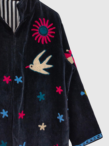 Manteau long pour femme en velours brodé à la main, grande taille, avec motif cœur et œil, col montant, manches longues, veste en polaire pour l'hiver - Product Image 3