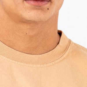 Camiseta de gran tamaño para hombre, corte holgado, tela de algodón cómoda, perfecta para uso informal, estilo callejero, atuendo de verano, transpirable y suave - Product Image 5