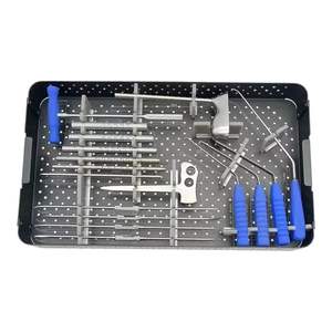 Conjunto de Instrumentos Quirúrgicos Endoscópicos Manuales Unilaterales Biportales para Cirugía Espinal, Material de Acero Ortopédico, IMPLANTES DENTRIC - Product Image 3