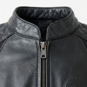 Veste de moto sur mesure pour homme en cuir de vachette avec panneaux extensibles dans quatre directions, équipement de protection pour la conduite, couleur personnalisée - Product Image 4