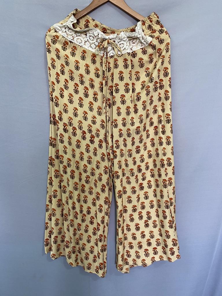 รูปภาพเดียวกัน