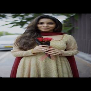 Traje Tradicional VASTRA COTTAGE Georgette con Bordado a Mano en la Parte Delantera, Completamente Forrado, Elegante, Festivo y Étnico - Product Image 5