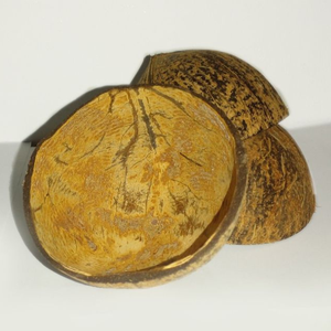 Coques de noix de coco concassées de qualité industrielle A, du Tamil Nadu, pour l'énergie propre et l'offset du carbone |   Marque Seeniz Coco - Product Image 2