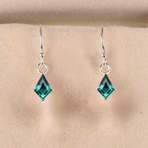 Pendientes de Plata de Ley 925 con Forma de Cometa Esmeralda, Corte Cometa Vintage, Pendientes de Piedras Preciosas para Novia, Piedra de Nacimiento de Mayo - Product Image 4