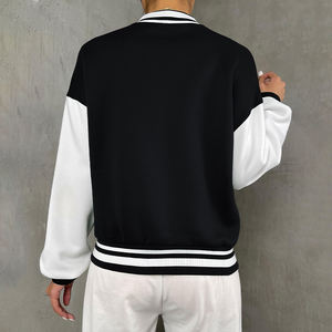 Chaqueta Varsity Corta para Mujer 2026, Chaqueta de Béisbol con Estampado de Cuero, Estilo Urbano, con Logotipo Personalizado, Venta al Por Mayor - Product Image 3