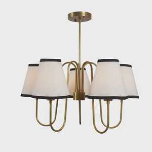 Lustre moderne en laiton avec abat-jour blancs, design géométrique, éclairage de plafond pour salon, décoration intérieure - Product Image 1