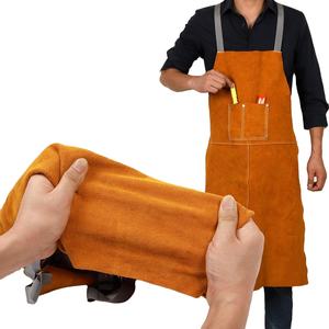 Delantal de soldadura de cuero de vaca de alta resistencia industrial, ropa de trabajo de seguridad ignífuga y resistente al agua, ropa protectora a un precio - Product Image 1