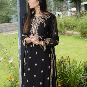 Robe de mariée grande taille personnalisée pour femme, avec logo, dos lacé, tissu brodé, haute qualité, style ethnique traditionnel, coupe trapèze, longueur cheville - Product Image 6