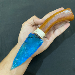 Dague décorative artisanale en verre bleu avec manche en bois, réplique de couteau en verre pour la décoration et l'exposition à la maison - Product Image 2