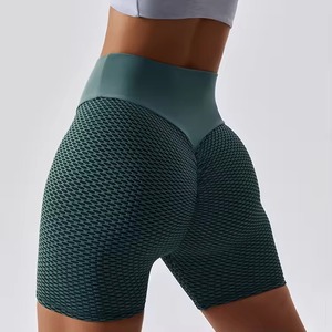 Shorts de yoga taille haute pour femmes, personnalisables en gros, effet liftant, contrôle du ventre, extensibles dans les quatre sens, pour la gym, la course et le cyclisme - Product Image 4