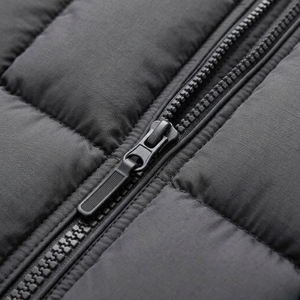 Veste matelassée grise à capuche pour homme, manteau d'hiver chaud zippé, streetwear d'extérieur, vêtements personnalisés à marque privée, OEM ODM - Product Image 6