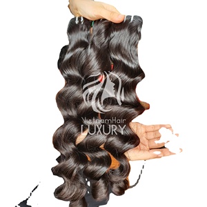 Mejor Precio Cabello Humano Remy Vietnamita 100% Ondulado Suelto y Voluminoso, Resistente a la Caída, Todos los Colores, Teñible, Longitud de 8-32 Pulgadas, Cabello Individual - Product Image 5