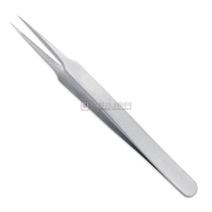 Pince à épiler professionnelle en acier inoxydable à pointe inclinée pour une manipulation précise des objets fins, outil multifonctionnel pour les soins de beauté - Product Image 1