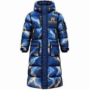 Veste longue à capuche pour homme, imprimé marbré rouge, rembourrée de duvet, coupe-vent, style sportif d'hiver avec fermeture éclair - Product Image 4