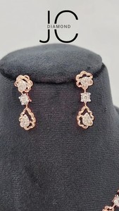 สร้อยคอเพชรที่ปลูกในแล็บคุณภาพระดับพรีเมี่ยมชุดโรสโกลด์14K & ทองคำขาวทรงกลมตัดสดใสสไตล์โรแมนติก - Product Image 3