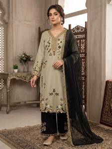 Ensemble prêt-à-porter brodé de créateur, comprenant un haut romain, un pantalon palazzo et un dupatta, entièrement cousu. - Product Image 4