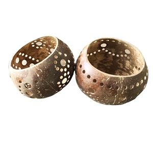 Lampe industrielle en coquille de noix de coco, artisanat décoratif fait à la main, - Product Image 1