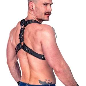 Harnais à bretelles en fausse fourrure pour homme, ajustable, sexy, en dentelle, grande taille, pour clubbing - Product Image 5