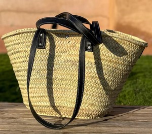 Cesta de mercado marroquí hecha a mano: Bolso tradicional tejido de hojas de palma con asas de cuero - Product Image 3