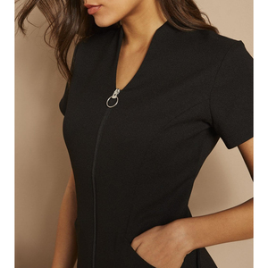 Uniformes de Spa Personalizados de la Mejor Calidad, Transpirables, de Algodón, Poliéster y Spandex, Túnicas Unisex para Salón de Belleza con Bolsillos y Logotipo Personalizado - Product Image 6