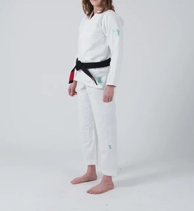 Kimono de Jiu-Jitsu 100% Coton avec Ceinture de Jiu-Jitsu GRATUITE – Vente Flash, Logo Personnalisé, Haute Qualité pour l'Entraînement en Arts Martiaux - Product Image 1