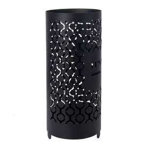 Porte-parapluies autoportant en métal noir mat avec motif géométrique ajouré, support de rangement pour entrée et bureau - Product Image 1